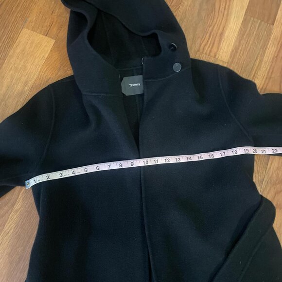 Theory 100% Wool Robe Coat with Hood, Tie, and Pockets - S/M - Picture 7 of 8